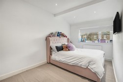 Park Road, Radlett