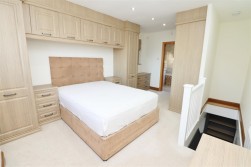 Edgwarebury Lane, Elstree, Borehamwood