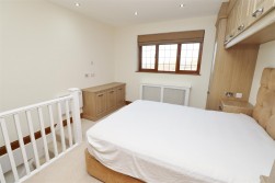 Edgwarebury Lane, Elstree, Borehamwood