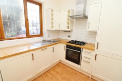 Edgwarebury Lane, Elstree, Borehamwood