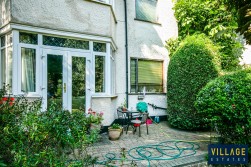 Deacons Hill Road, Elstree, Borehamwood