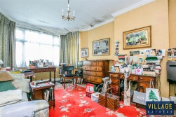 Deacons Hill Road, Elstree, Borehamwood