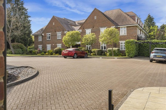 Gills Hill, Radlett