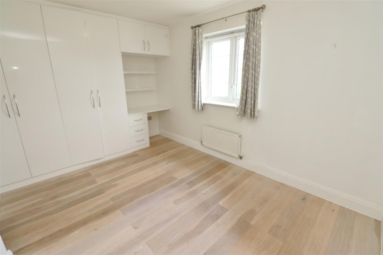 Watford Road, Elstree, Borehamwood