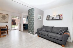 Watford Road, Elstree, Borehamwood