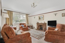 Homefield Road, Radlett