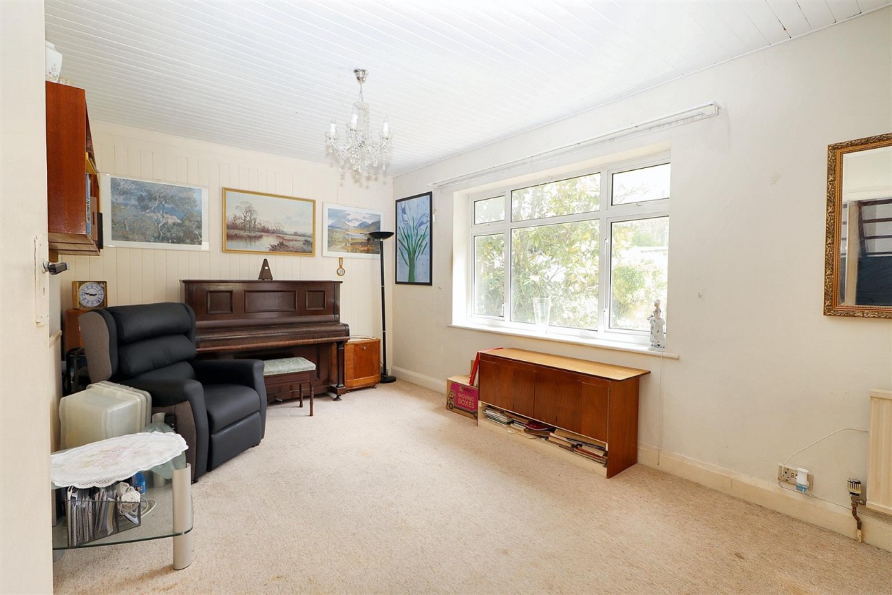Tennison Avenue, Borehamwood