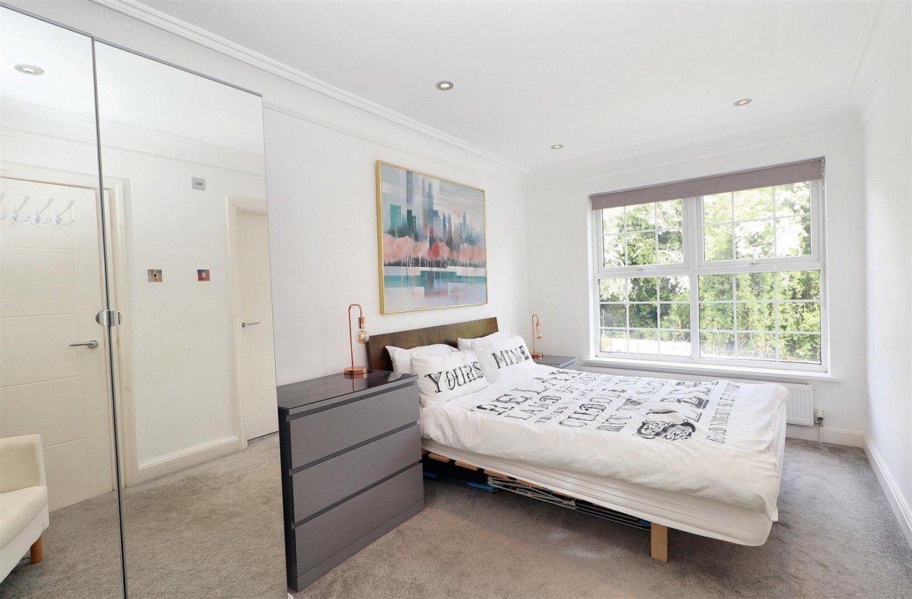 Cavendish Crescent, Elstree, Borehamwood