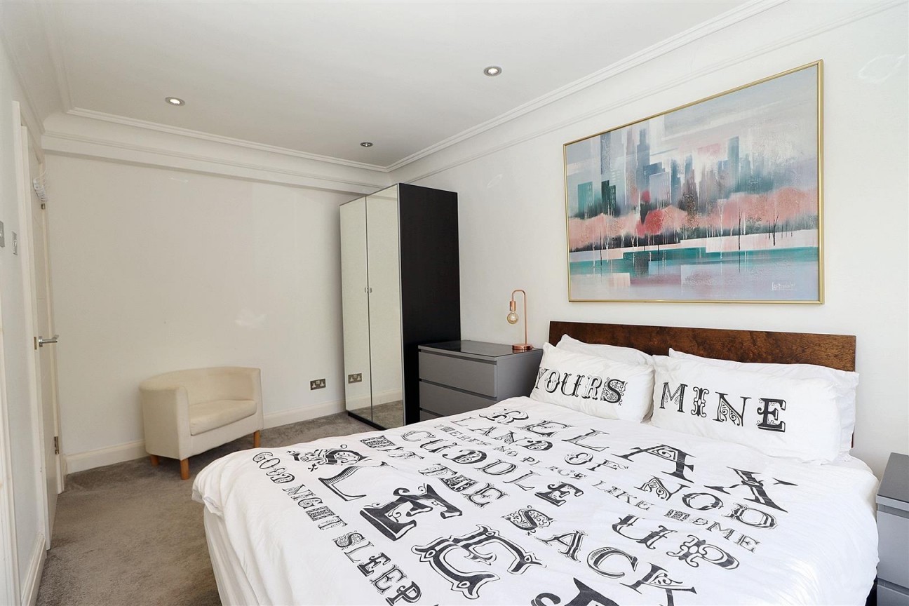 Cavendish Crescent, Elstree, Borehamwood