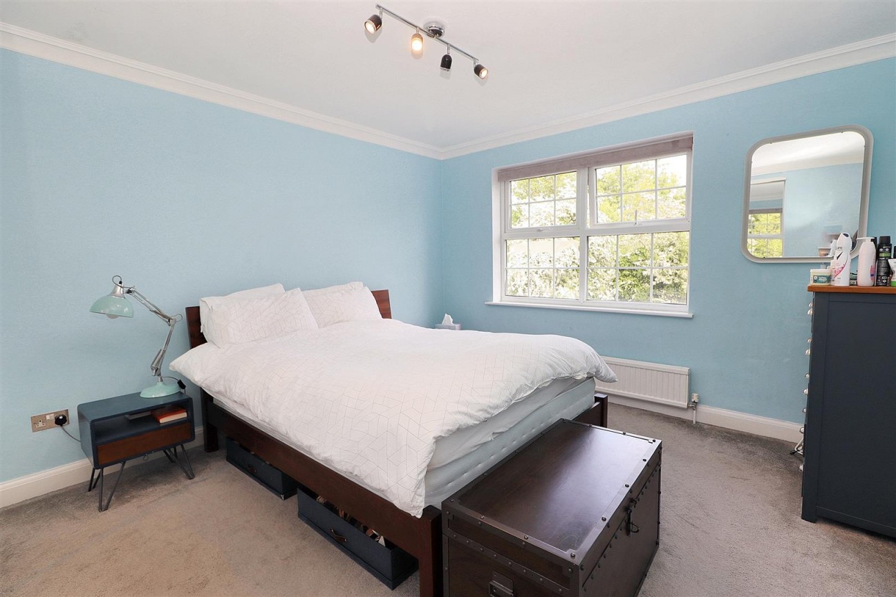 Cavendish Crescent, Elstree, Borehamwood