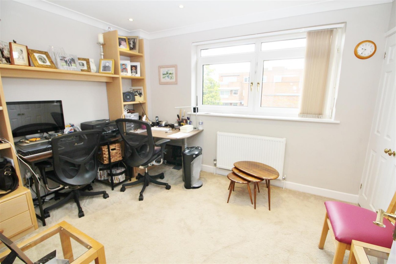 Darnhills, Radlett