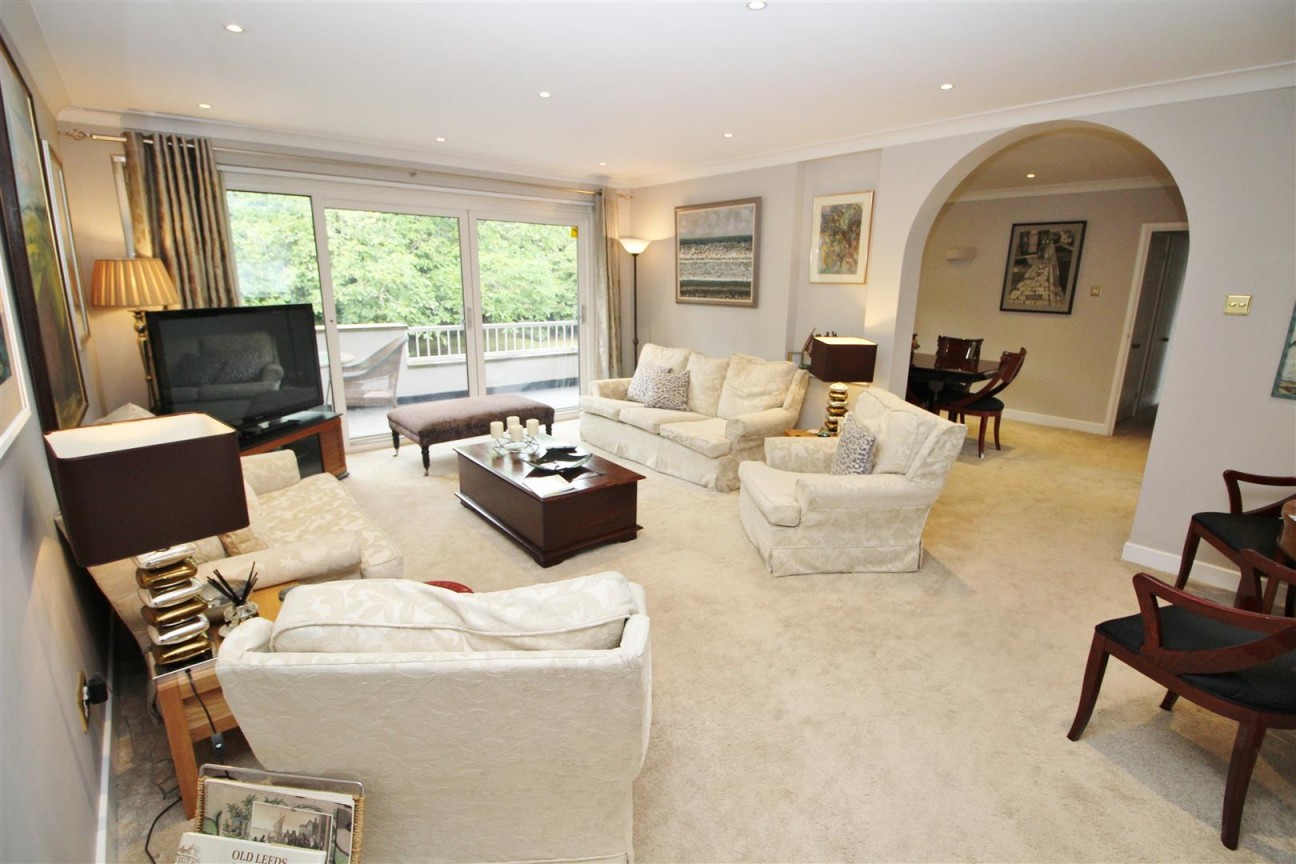 Darnhills, Radlett