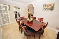 Darnhills, Radlett