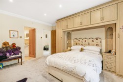 Gills Hill, Radlett