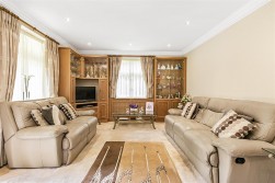 Gills Hill, Radlett