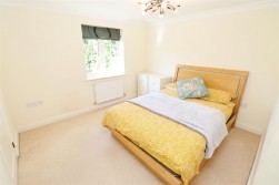 Keats Close, Borehamwood