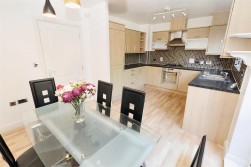 Keats Close, Borehamwood