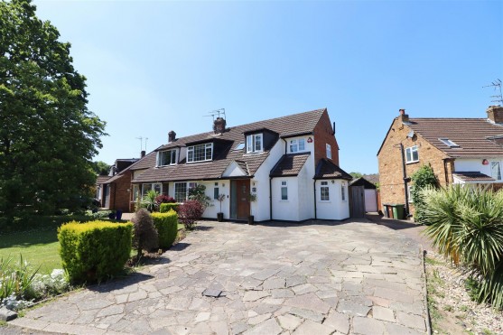 Park Crescent, Elstree, Borehamwood