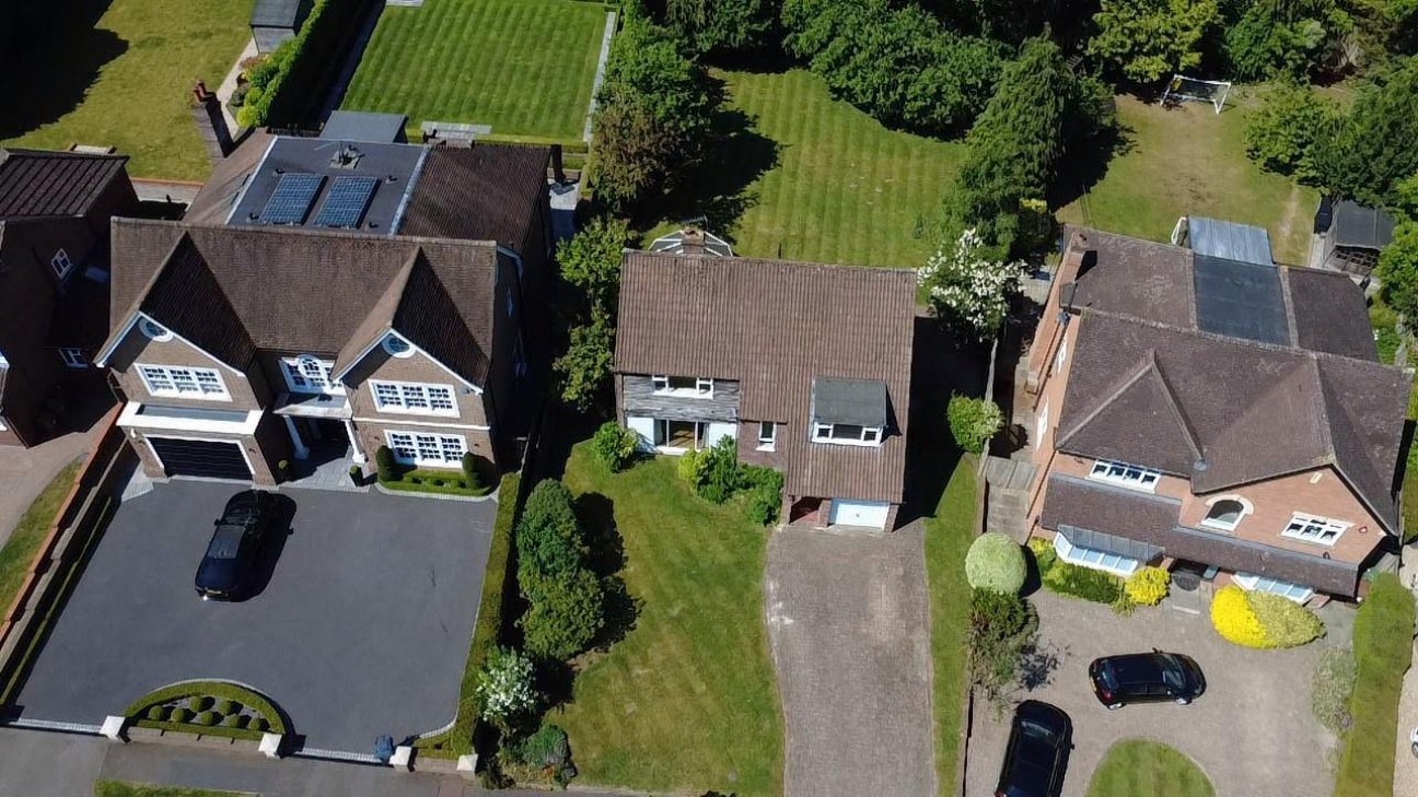 Links Drive, Elstree, Borehamwood