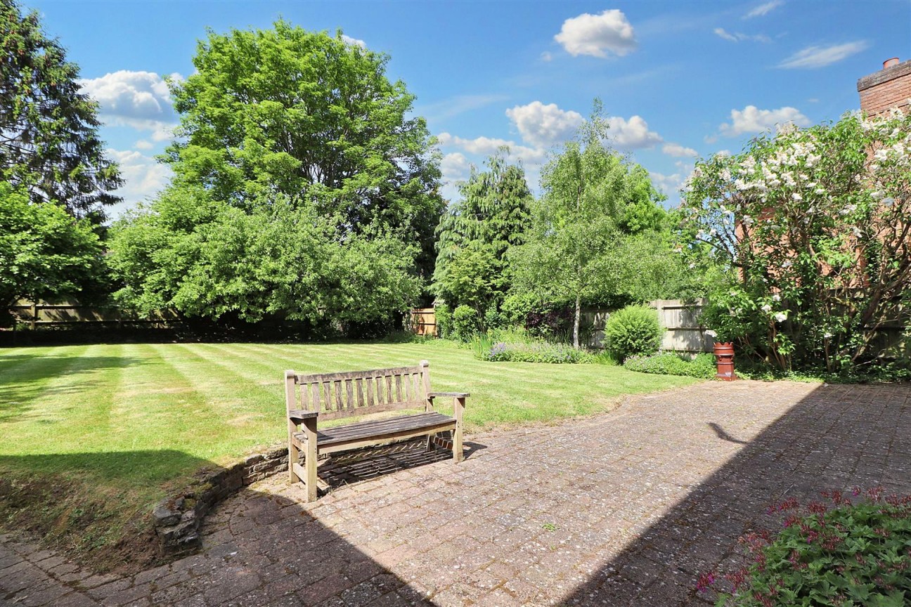 Links Drive, Elstree, Borehamwood