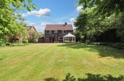 Links Drive, Elstree, Borehamwood