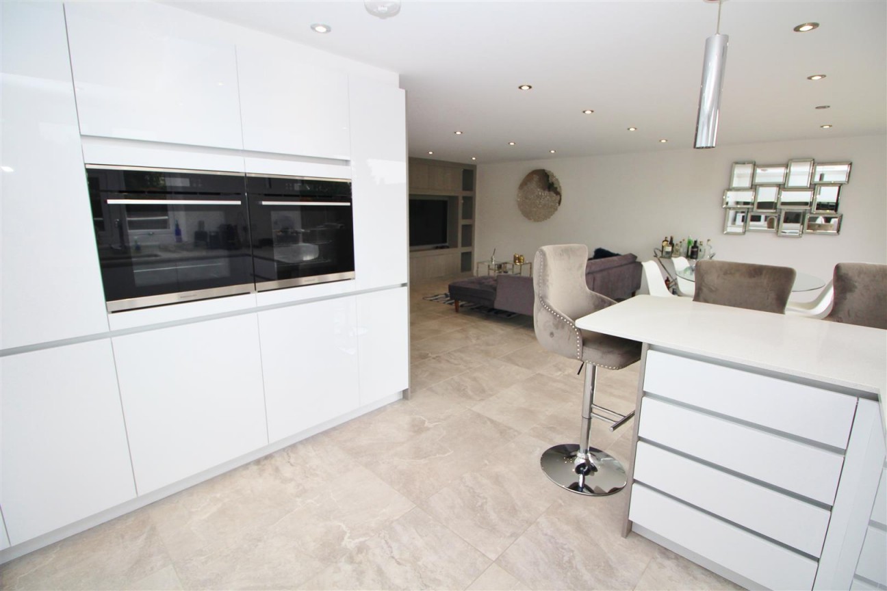 Gables Avenue, Red Road, Borehamwood