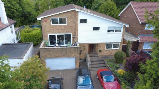 Deacons Hill Road, Elstree