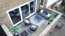 Deacons Hill Road, Elstree