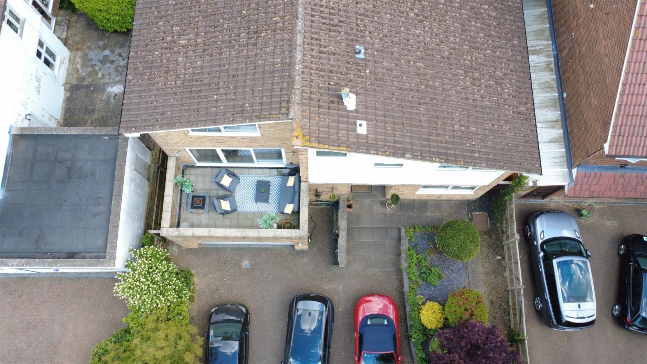 Deacons Hill Road, Elstree