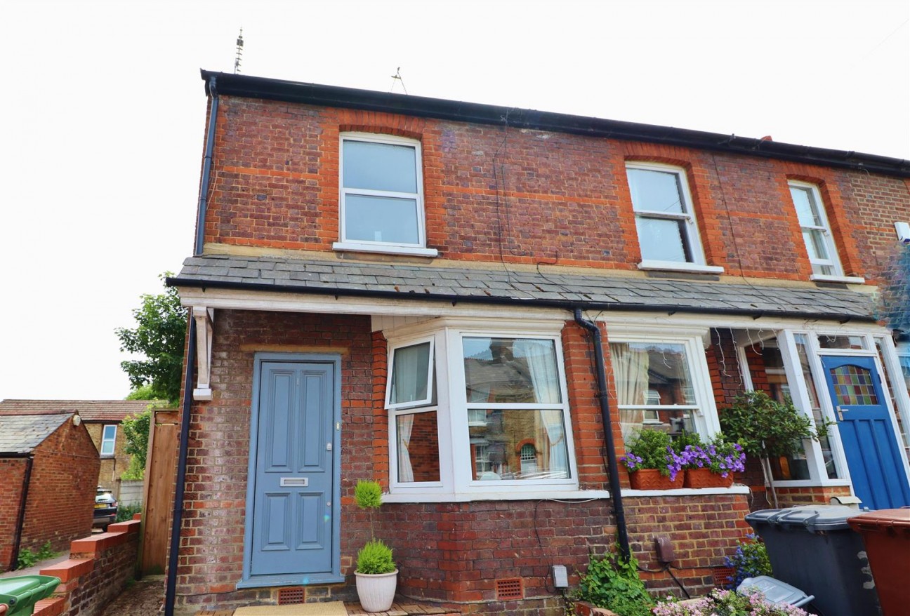 Station Road, Radlett