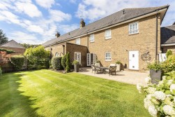 The Stables, Aldenham