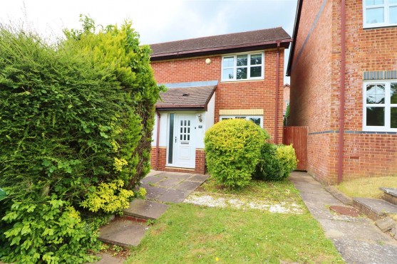 Hamblings Close, Shenley, Radlett