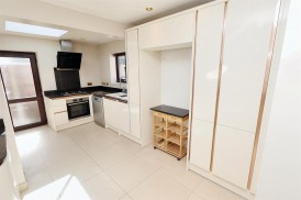 Sullivan Way, Elstree, Borehamwood