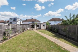 Sullivan Way, Elstree, Borehamwood