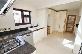 Sullivan Way, Elstree, Borehamwood