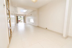 Sullivan Way, Elstree, Borehamwood