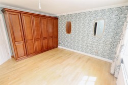 Deacons Hill Road, Elstree, Borehamwood