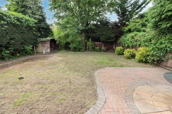 Deacons Hill Road, Elstree, Borehamwood