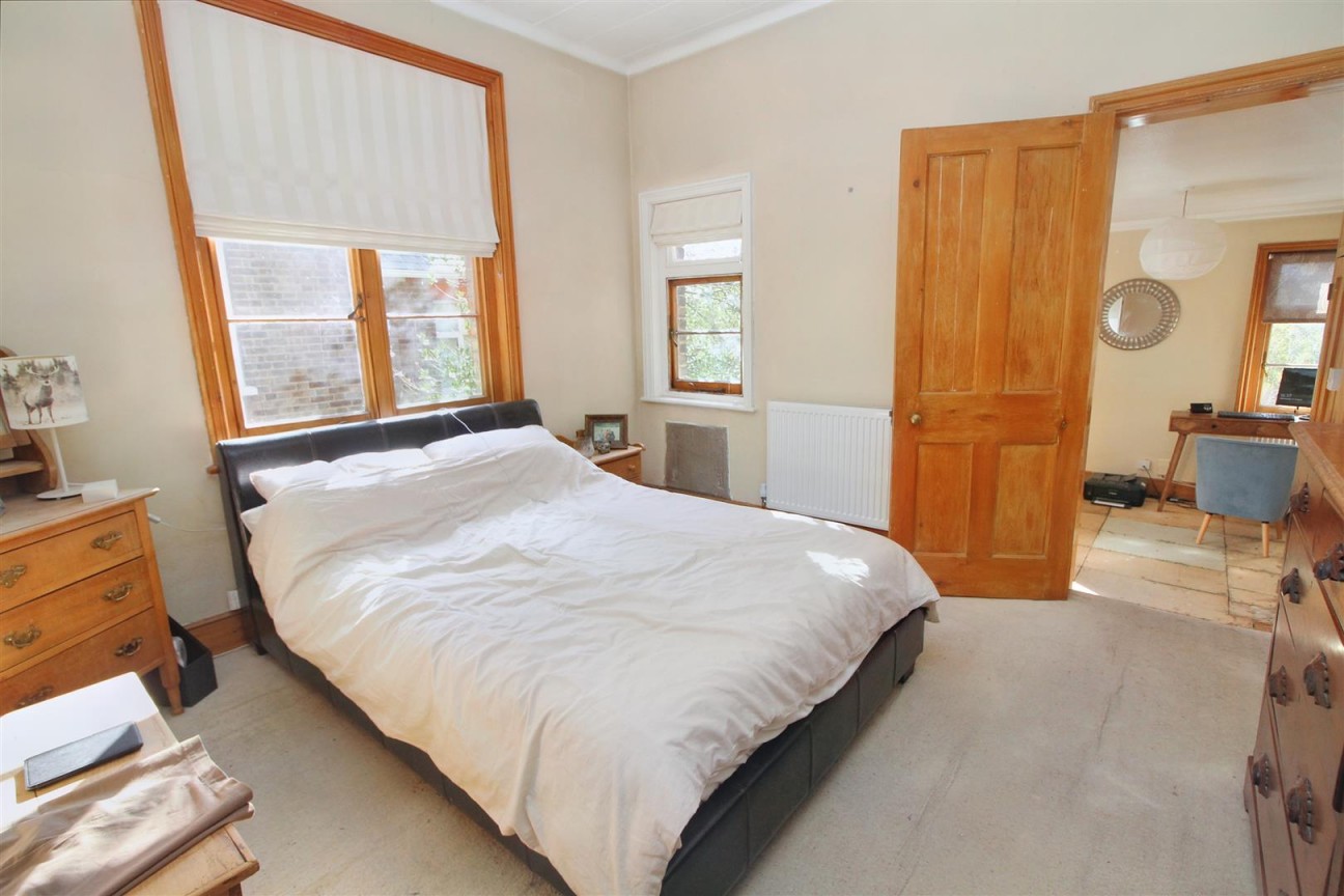 Summer Grove, Elstree, Borehamwood