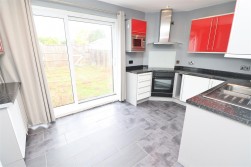 Whitehouse Avenue, Borehamwood