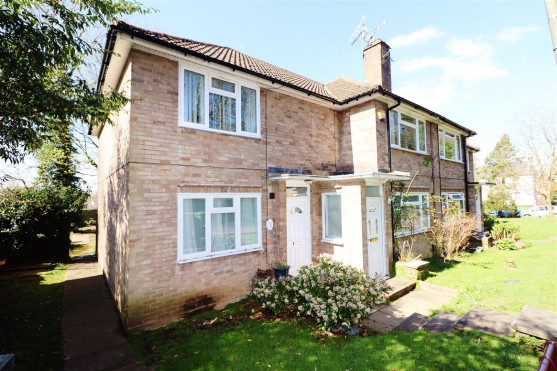 Barnet Lane, Elstree, Borehamwood