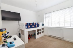 Bullhead Road, Borehamwood