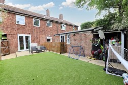 Bullhead Road, Borehamwood