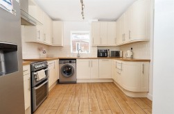 Bullhead Road, Borehamwood