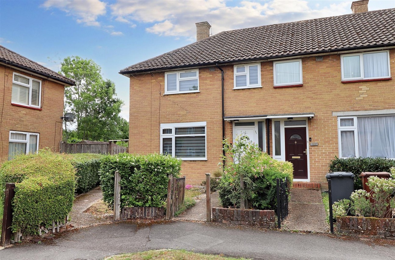 Linton Avenue, Borehamwood