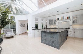 Barham Avenue, Elstree, Borehamwood