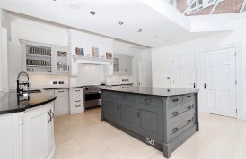 Barham Avenue, Elstree, Borehamwood
