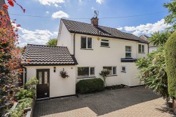 Beech Avenue, Radlett