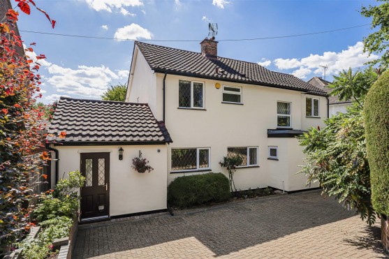 Beech Avenue, Radlett
