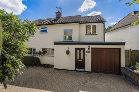 Beech Avenue, Radlett